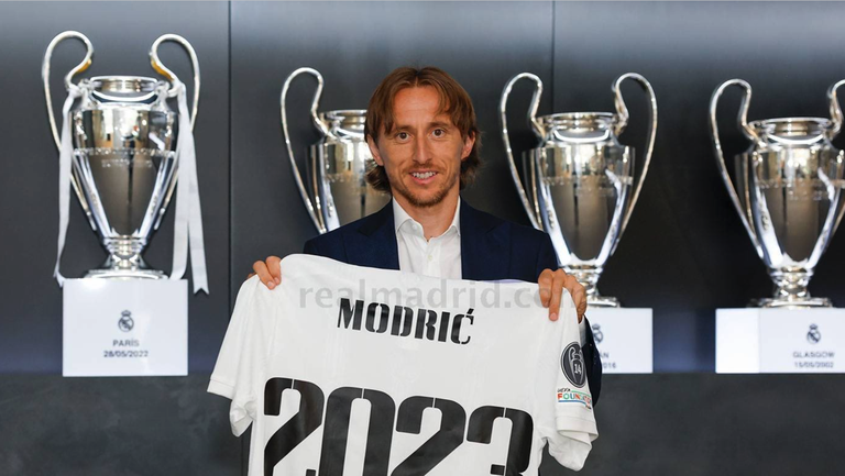  Модрич разгласи Марсело за легенда на Реал 