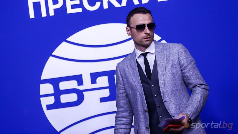  Бербатов уточни три уговорени мача 