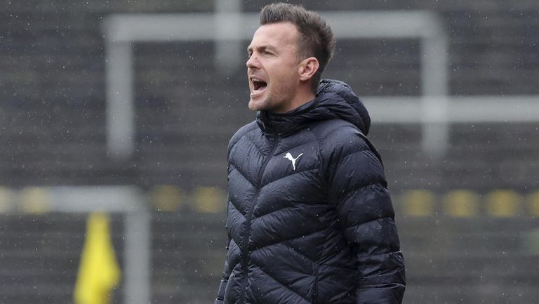 Енрико Маасен е новият старши треньор на Аугсбург потвърдиха от