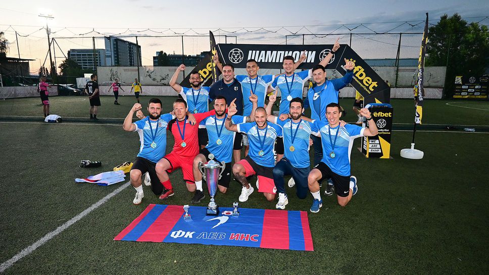 Наградени бяха призьорите в БАМФ Super Business Premier League Top 8