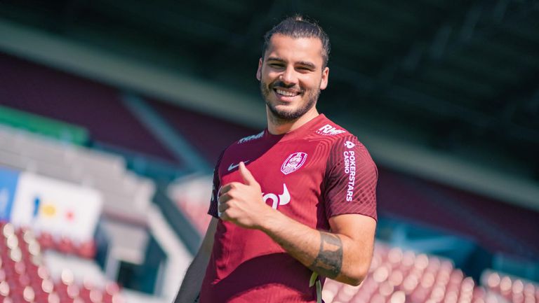 Шампионът на Румъния ЧФР Клуж официално представи новото си попълнение