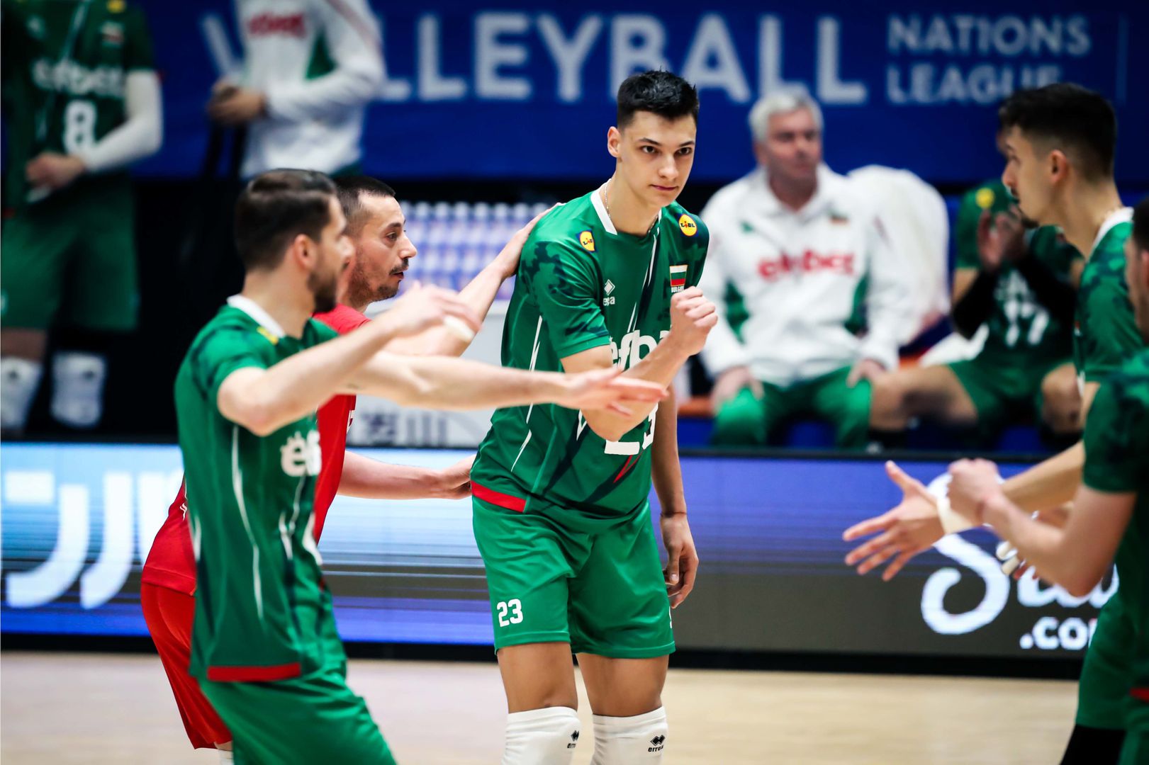 България удари Словения с 3:0 във VNL 🏐