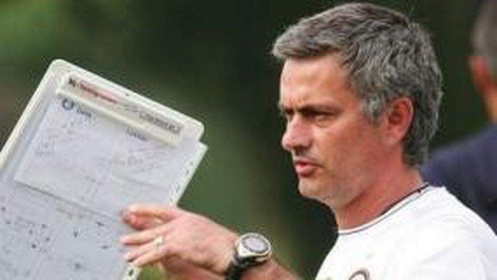 Моуриньо: Искам две победи до дербито с Милан