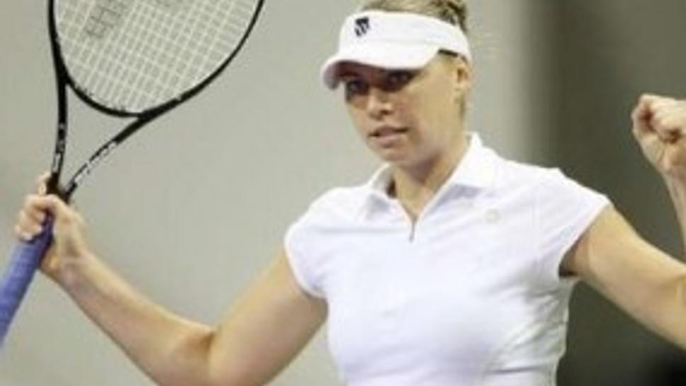 Звонарьова се класира за полуфиналите на първенството на WTA