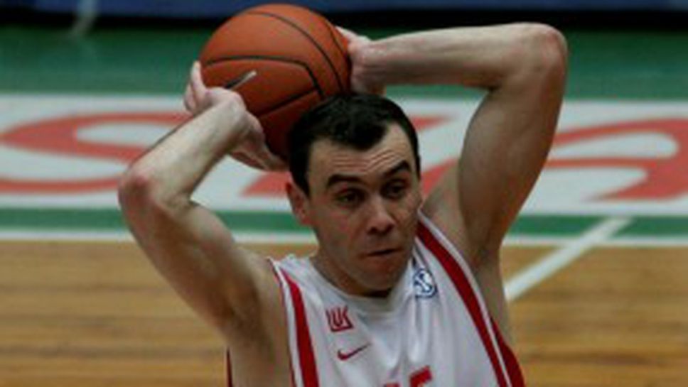 Лукойл загуби след драма от УНИКС