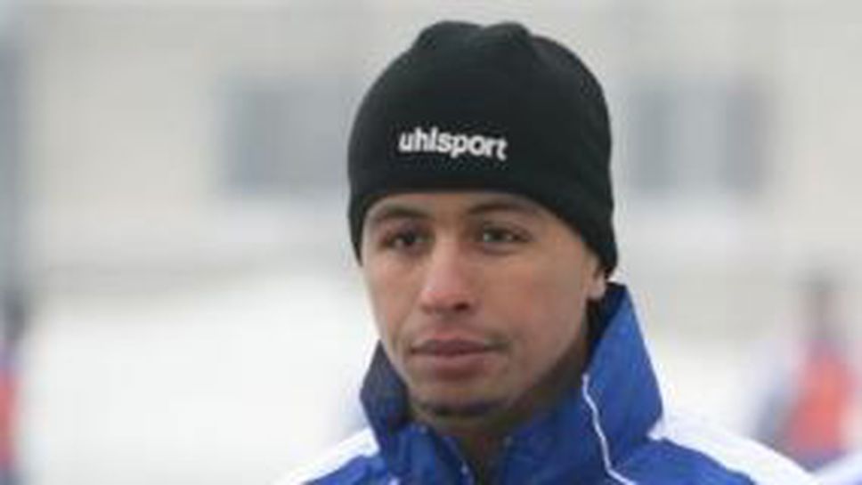 Бензукан се върна в София, отива на преглед и в Мюнхен