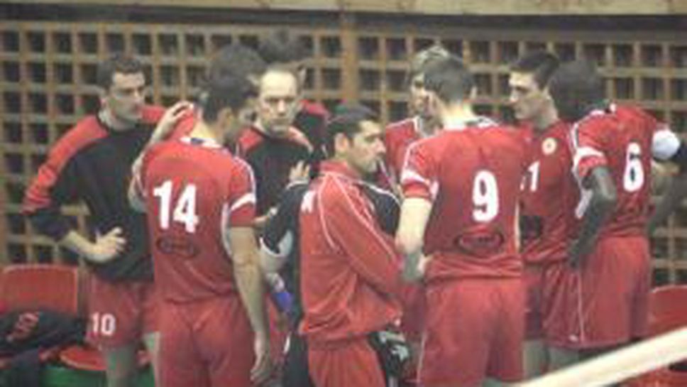 Александър Попов: Убедителна победа, дано утре пак бием така