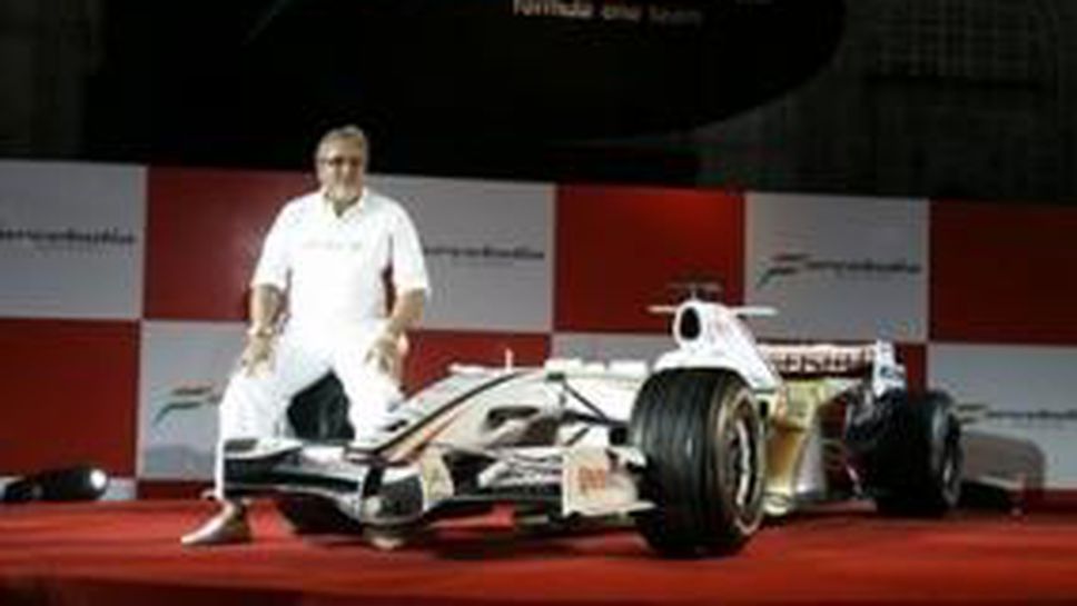 Форс Индия представи VJM O1 в Мумбай