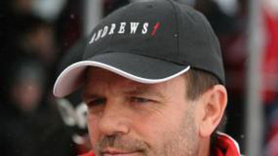 Стойчо доволен – няма травми след проверките на националите