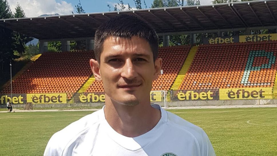 Ботев (Враца) се подсили с вратар от втория отбор