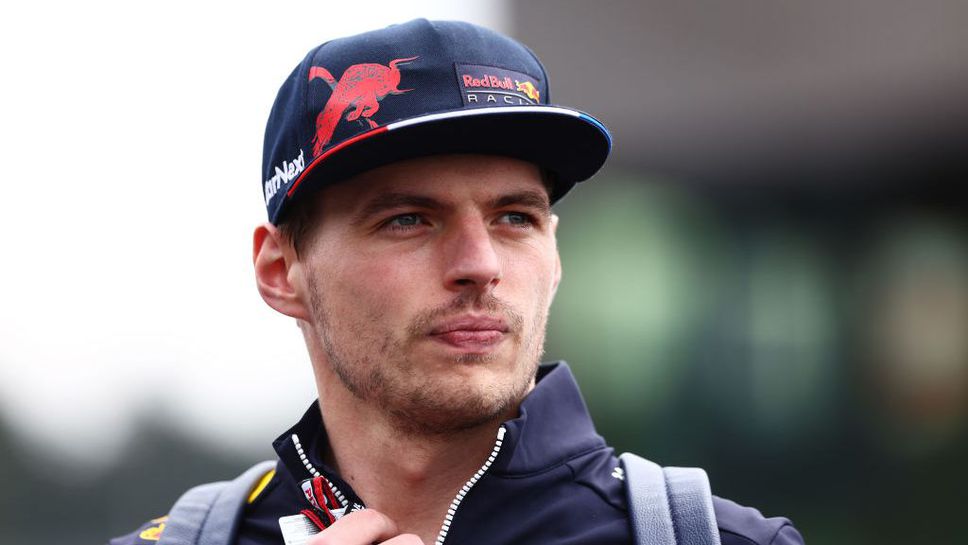 Верстапен: Страхотно е, че на 37 Хамилтън още се учи