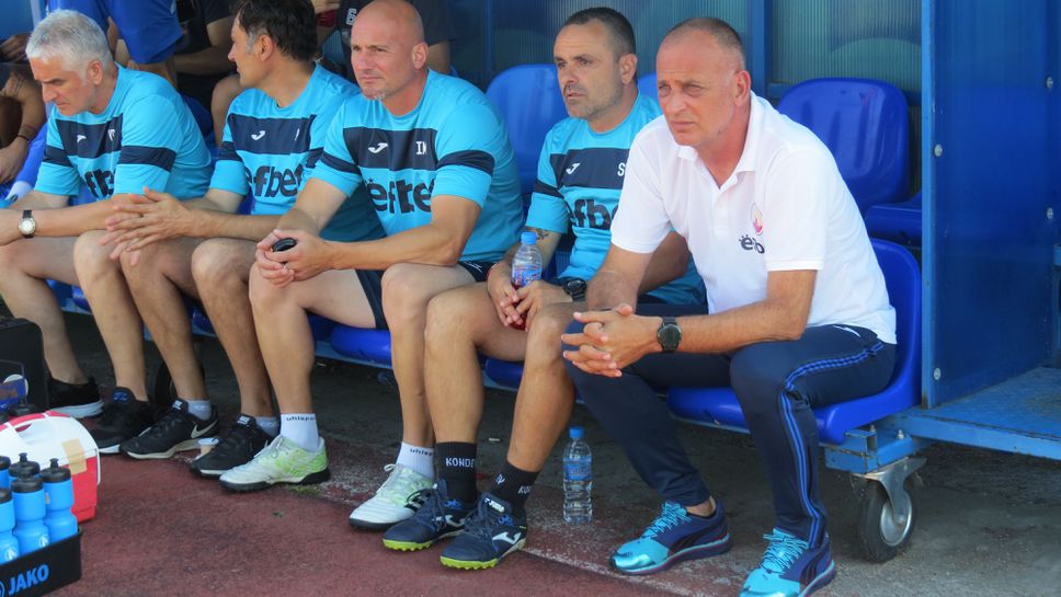 Тони Здравков: Надявам се да изглеждаме свежи на старта на сезона