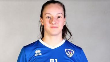 Волейболистката, която мечтае за олимпийския медал в таекуондото