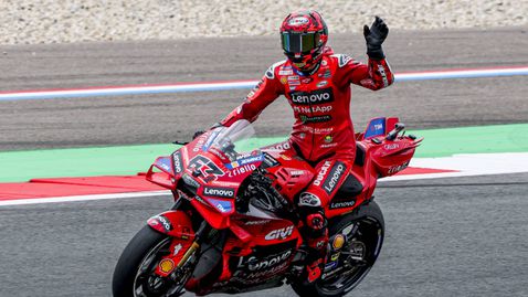 Пеко Баная се е извинил на Дукати заради поведението си