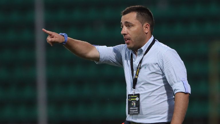 Треньорът на Спартак Плевен Цветомир Младенов вярва че равенството 0 0
