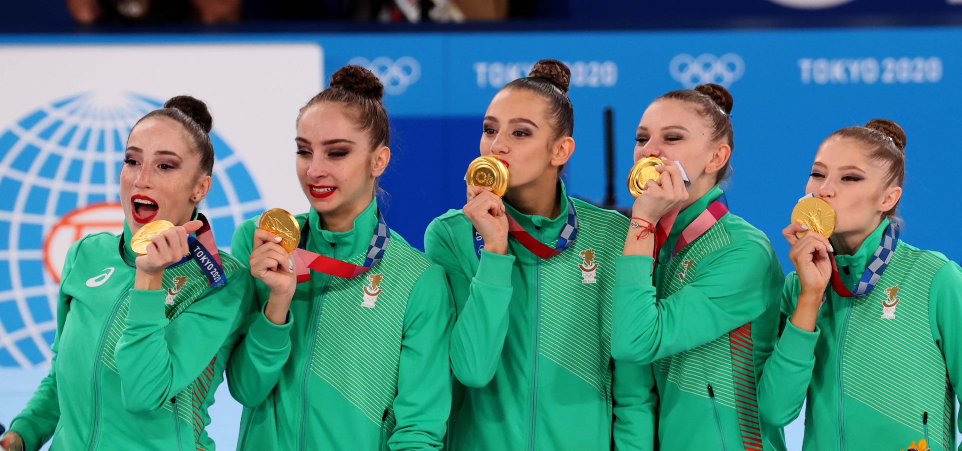 Ансамбълът ни триумфира с титлата в Токио 🥇