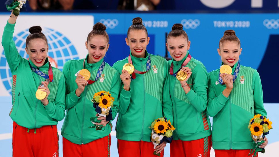Кметът на Кюстендил удостои с почетен знак олимпийските шампионки по художествена гимнастика