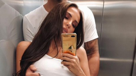 Топлес фото на Николета подлуди мрежата