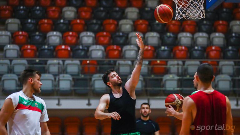 Мъжкият национален отбор на България по баскетбол проведе втората си