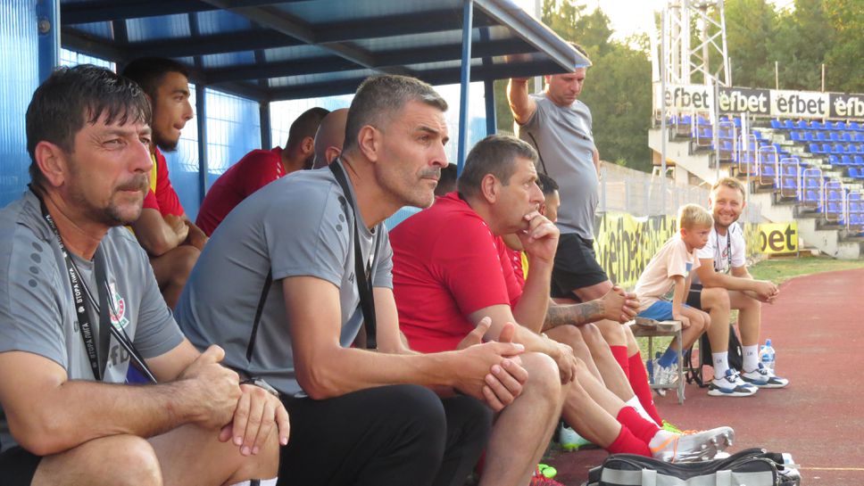 Треньорът на Беласица напусна след победата в Своге