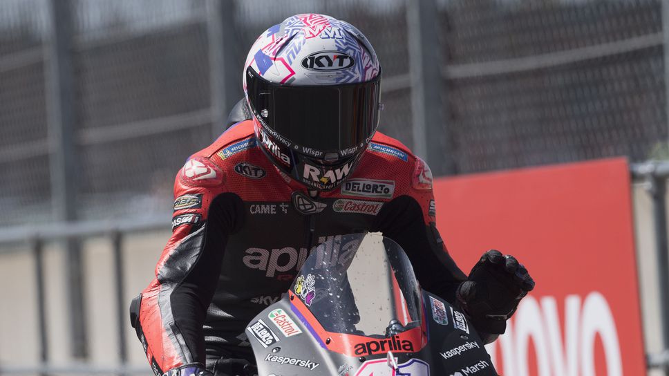 Еспаргаро има фрактура на петата си след падането на „Силвърстоун“