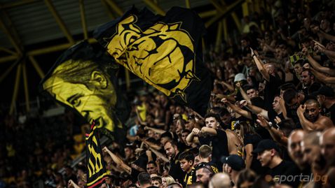  Екшън в Ботев (Пд): почитатели причакаха Сдружението и желаеха отговори от шеф от клуба 