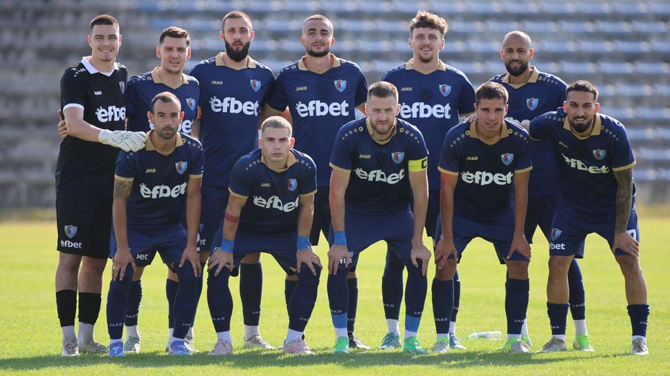 Николай Христозов: Представихме се на приливи и отливи