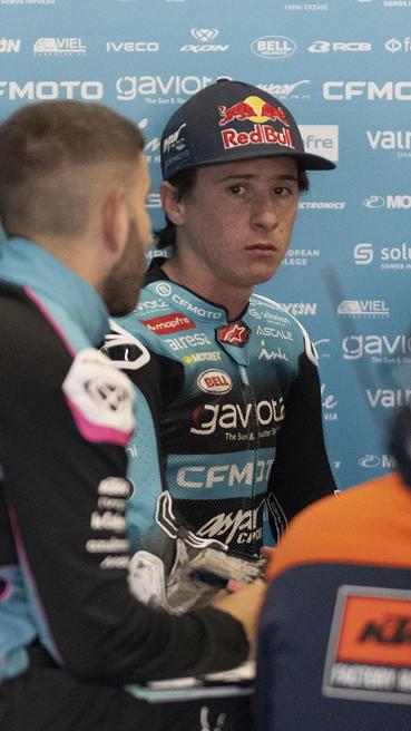 Контузия вади доминатора в Moto3 от Гран При на Великобритания