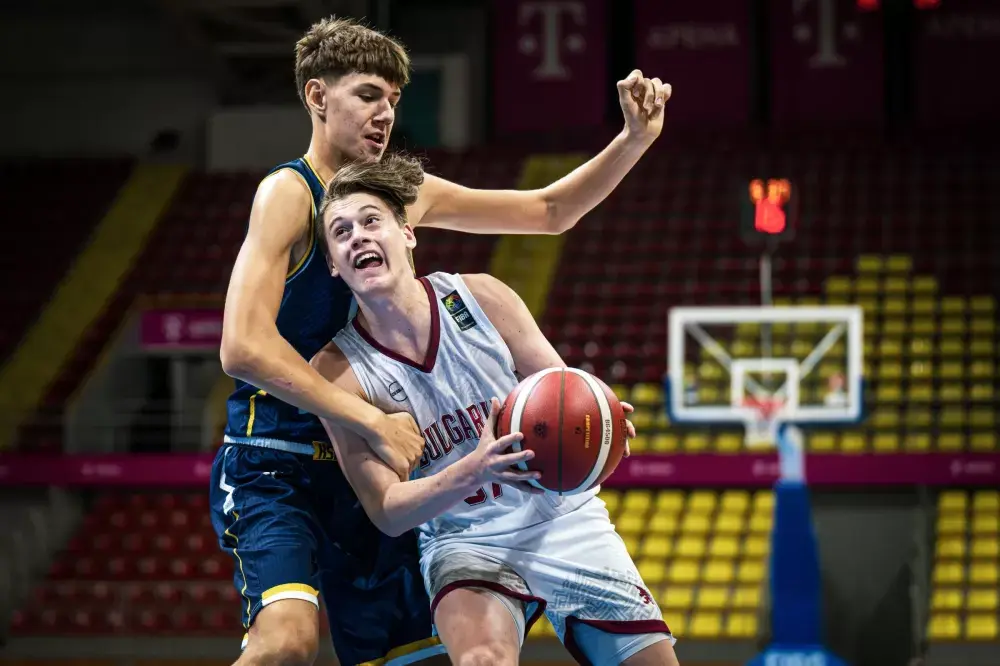 Bulgaria U16 Basketball Team Suffers First Loss at European Championship
