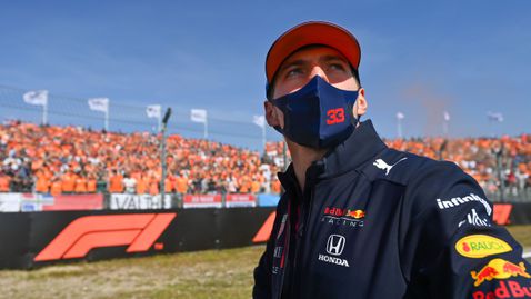 Верстапен се притеснява от топ скоростта на Мерцедес на „Монца“