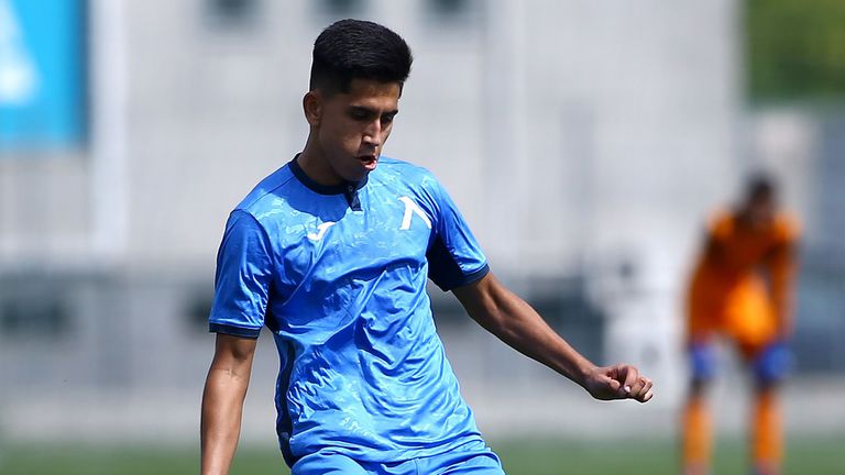 Левски започна тренировки с почти пълен състав Голяма част от