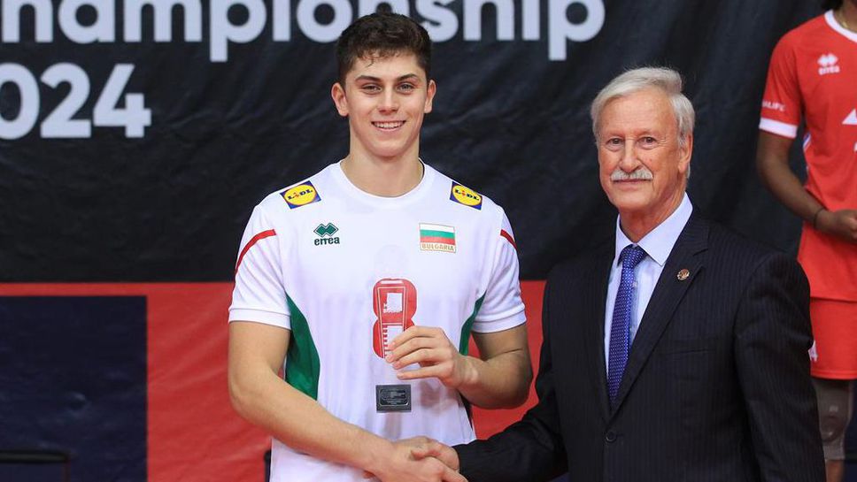 Националът Стилиян Делибосов е блокировач №2 в САЩ!