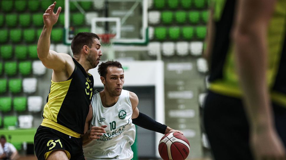 Новото попълнение на Балкан американският пойнт гард Джак Пагенкопф