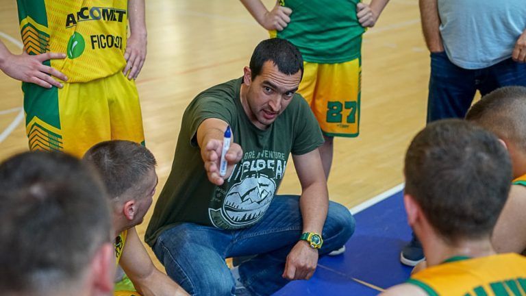 Янко Янков: Ще ми се да изглеждаме по-добре срещу водещите отбори