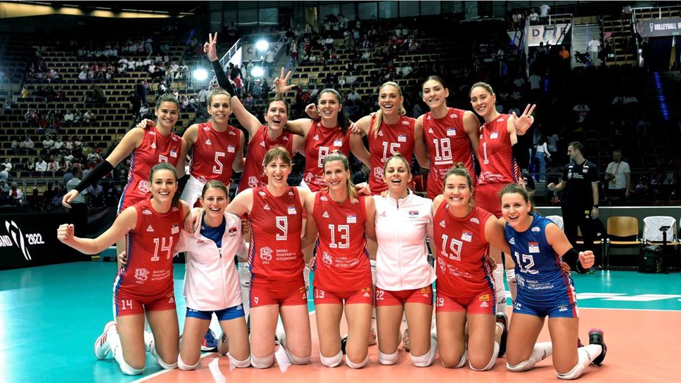 Сърбия удари Турция и продължава без загуба на Световното