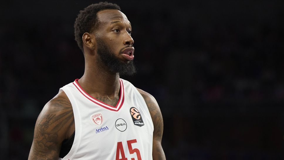 Нови проблеми в Олимпиакос преди мача с Дубай