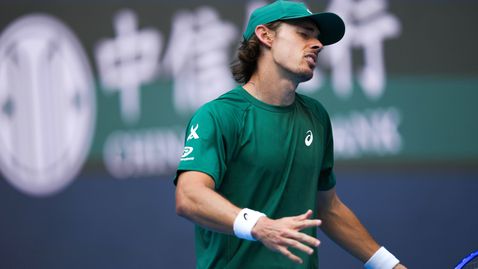 Де Минор стана третият с 50 победи за сезона