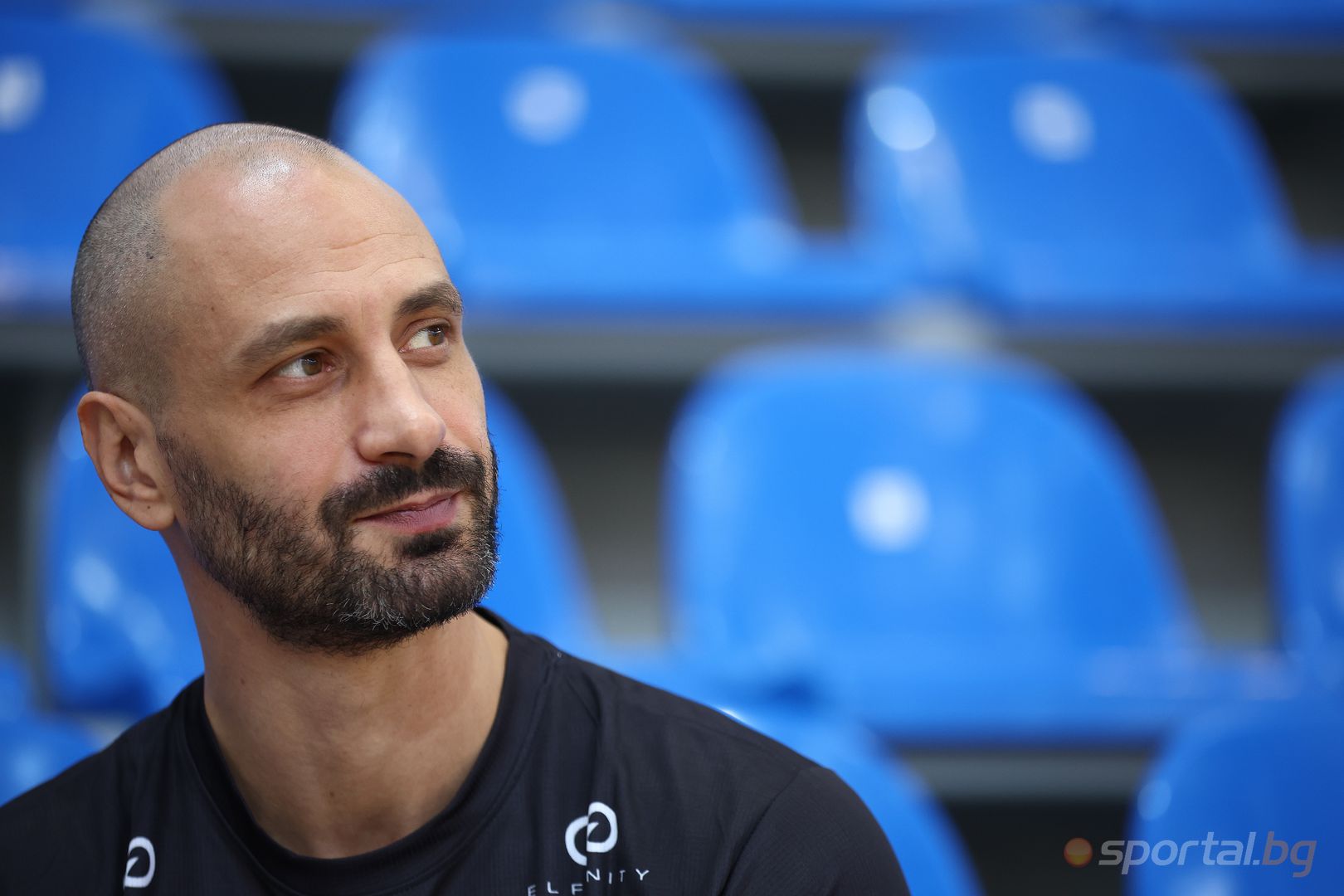 "Block out" с волейболистите на Локомотив