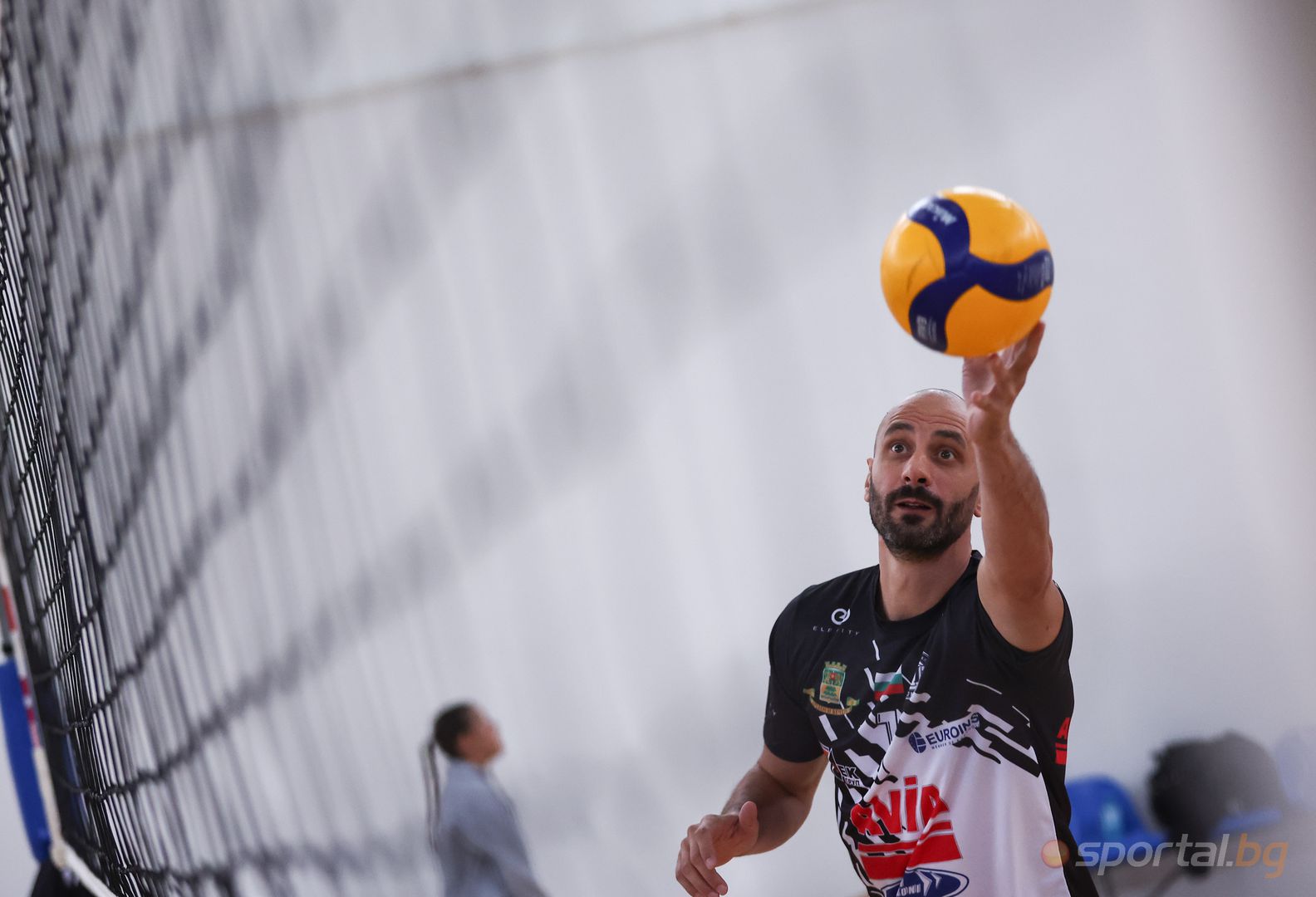 "Block out" с волейболистите на Локомотив