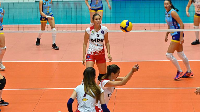 Отборът на Хектор София записа първа победа в женската волейболна