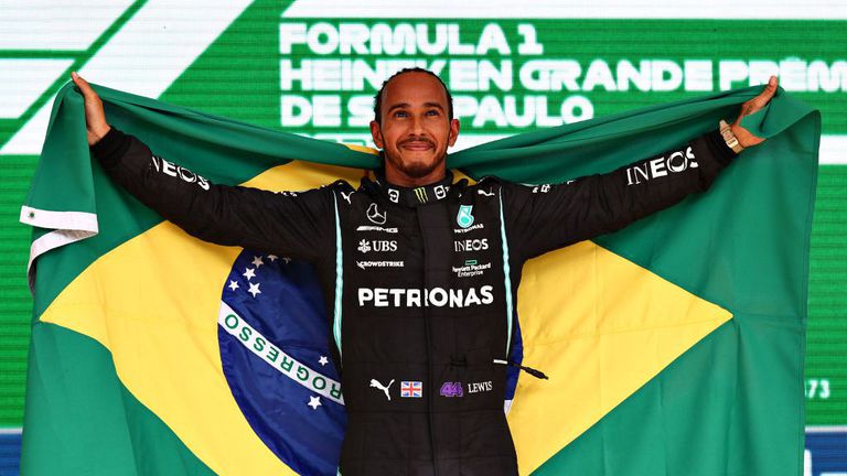 7 кратният световен шампион във Формула 1 Люис Хамилтън вече е