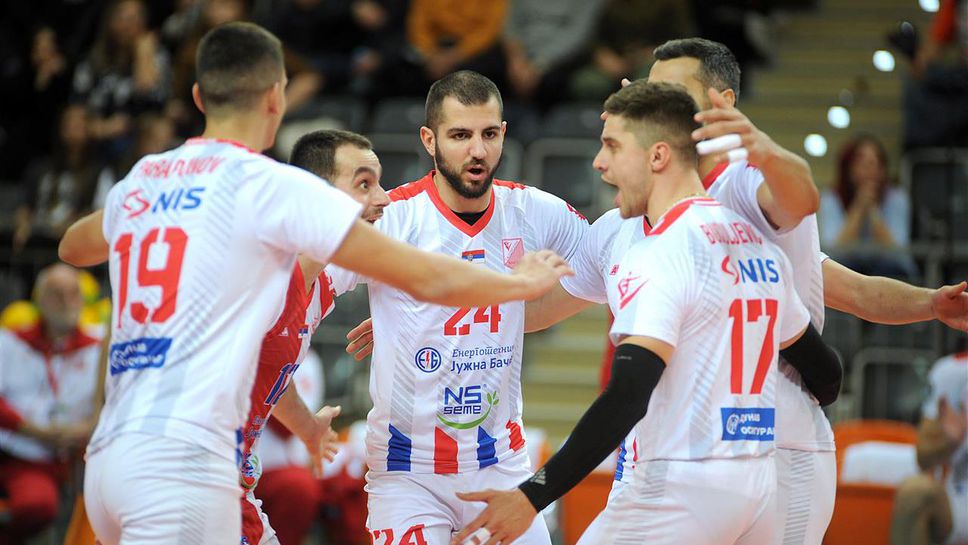 Радо Парапунов и Войводина тръгнаха със загуба от Ястржембски в ШЛ