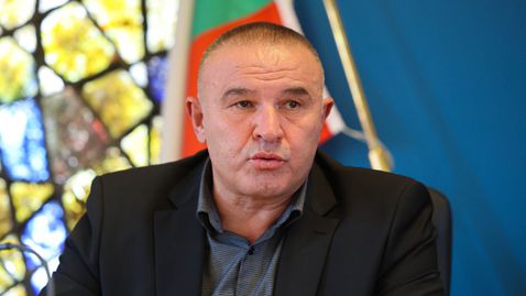 Стефан Ботев: Аз не мога, но някой клуб може да обжалва избора на Асен Златев