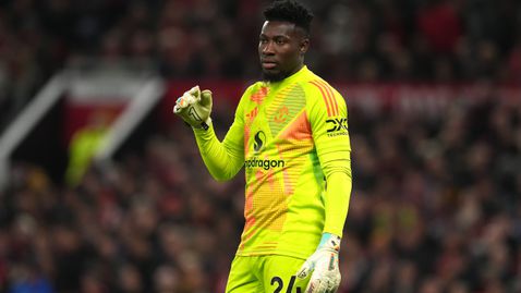 Онана: Искаме Ван Нистелрой да остане, но не решаваме ние