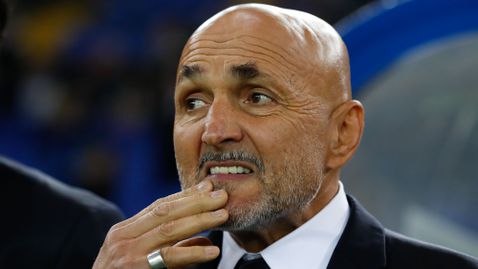 Калафиори и Габия отпаднаха от състава на Италия, Спалети повика трима дебютанти