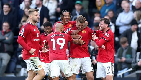 Тотнъм и Ман Юнайтед разделиха точките след уникална драма в последните минути