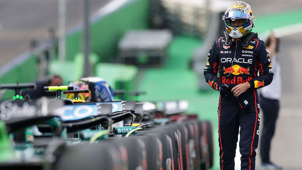 Макс Верстапен вече изостава с 49 точки от лидера в