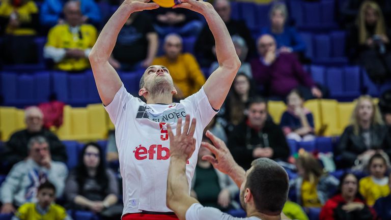 Делчо Раев кара своя трети сезон с екипа на волейболния