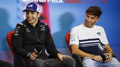  Гасли: Медиите желаят да сме скарани с Окон 