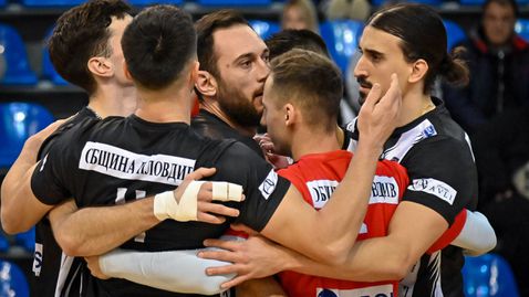 Локомотив Авиа излъга Пирин след петгеймова драма в Разлог